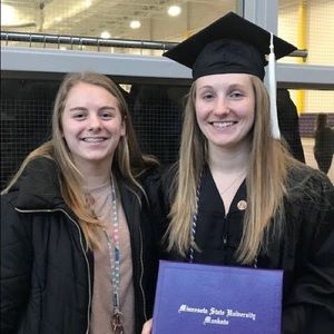 Meet your Posher, Amy